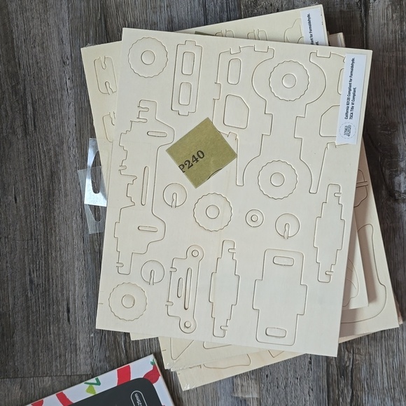 6- 3D Puzzles | Brand New | Robotime| Wooden Puzzles​ - Picture 13 of 14